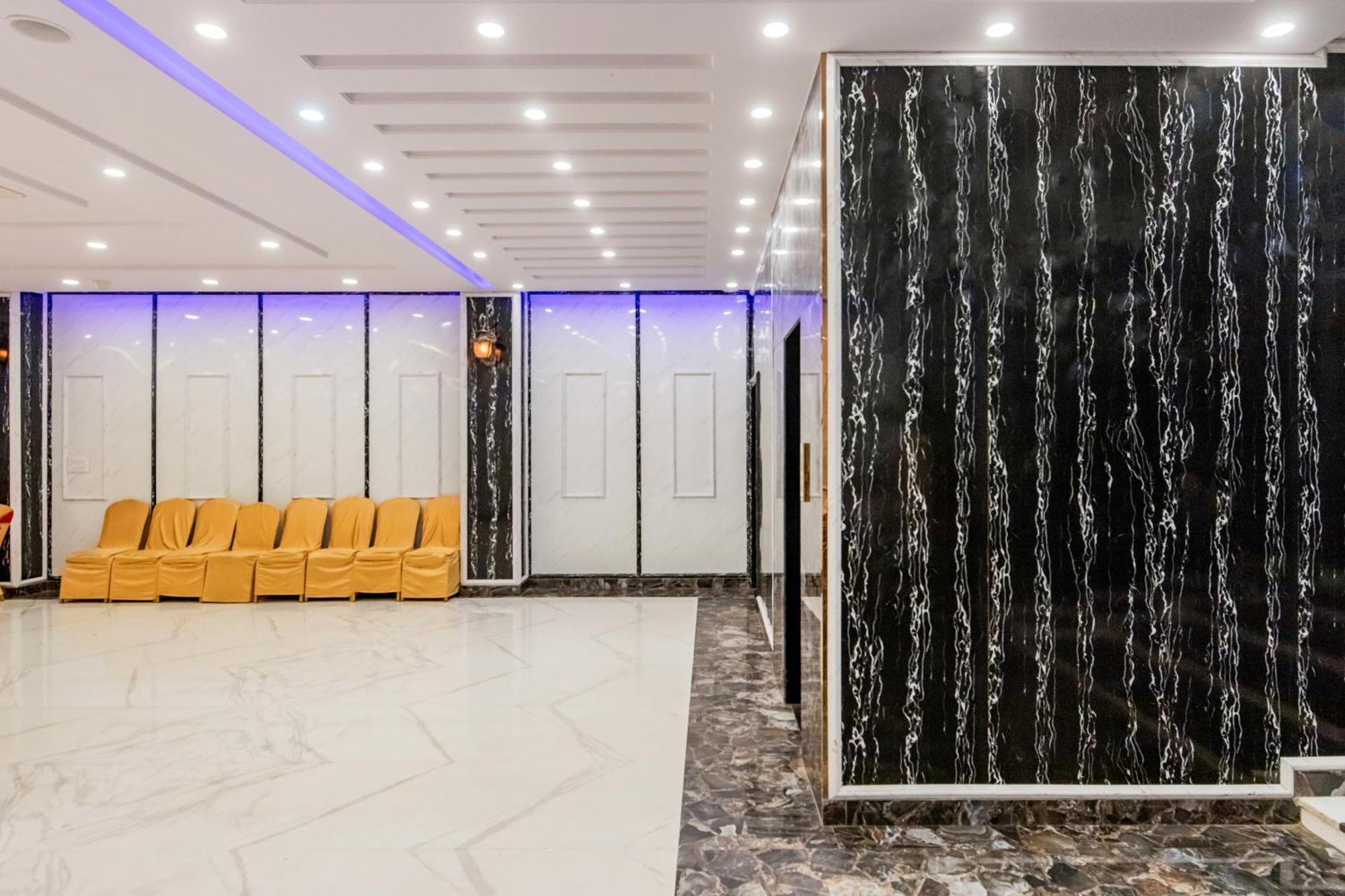 Foxoso Fiori Hotel Jaipur Luaran gambar
